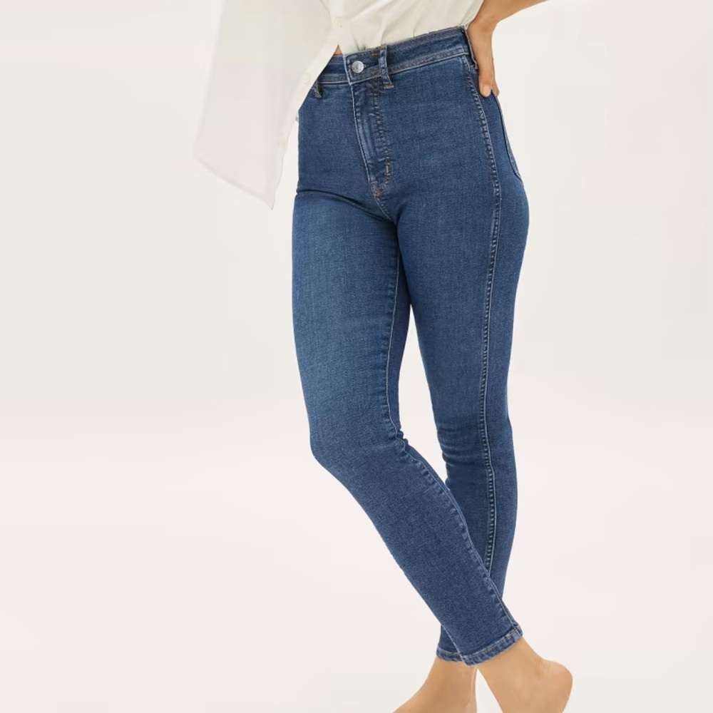 Everlane way high clean front skinny jeans. 28 regular. Like new